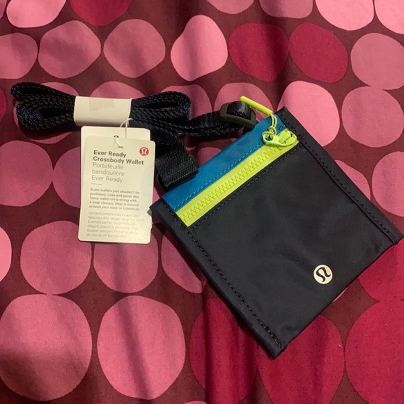 lululemon athletica Accessories - Ever Ready Crossbody Wallet
